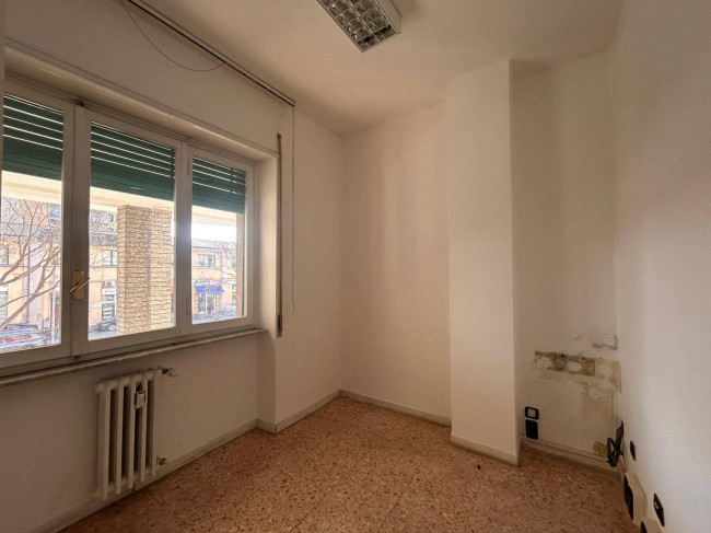 Studio/Ufficio in affitto a La Spezia