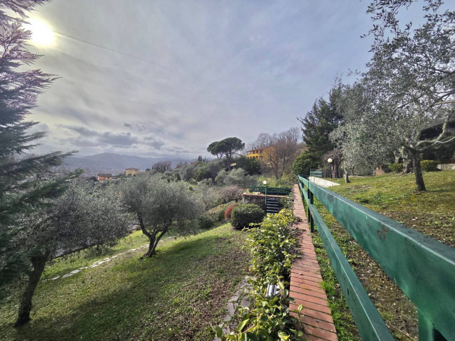 Villa in vendita a Bolano