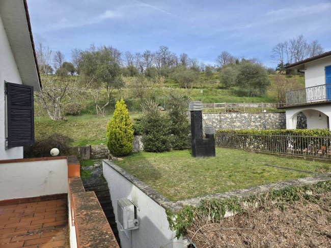 Villa in vendita a Bolano