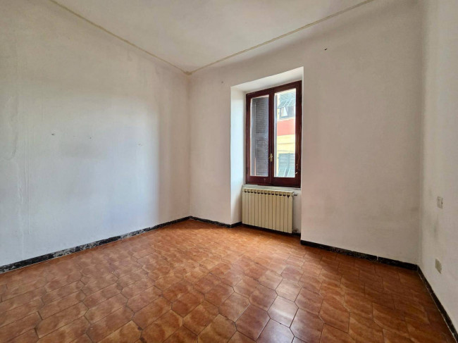 Appartamento in vendita a Vezzano Ligure