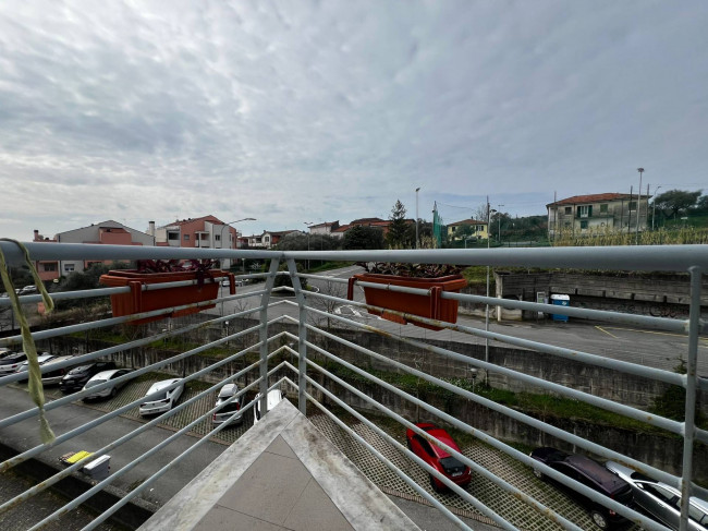 Appartamento in vendita a Vezzano Ligure