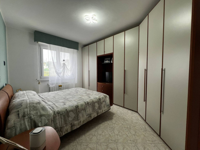 Appartamento in vendita a Vezzano Ligure