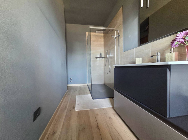 Villette a schiera in vendita a Podenzana