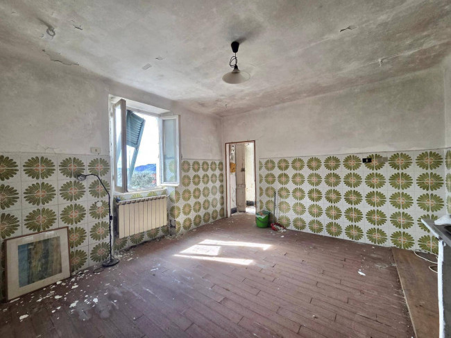 Villa in vendita a Aulla