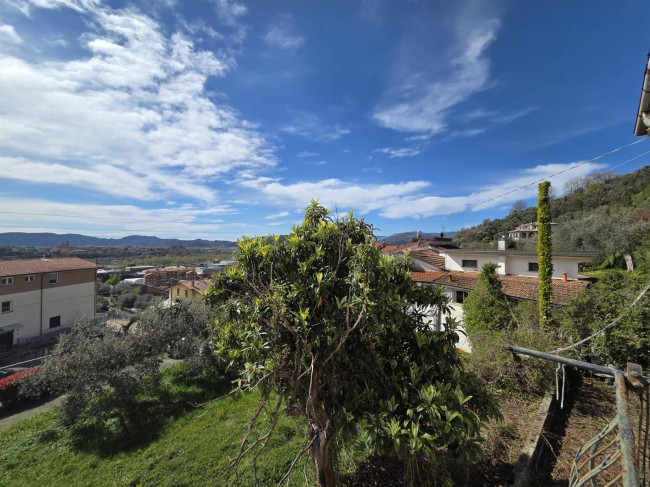 Villa in vendita a Aulla