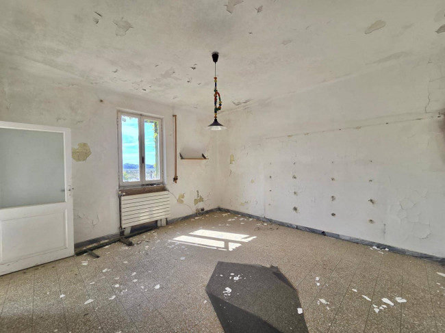 Villa in vendita a Aulla