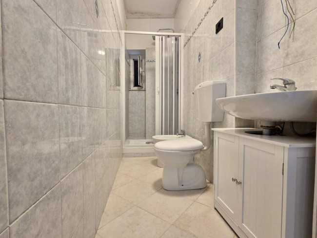 Appartamento in vendita a Vezzano Ligure