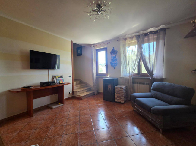 Villette a schiera in vendita a Podenzana
