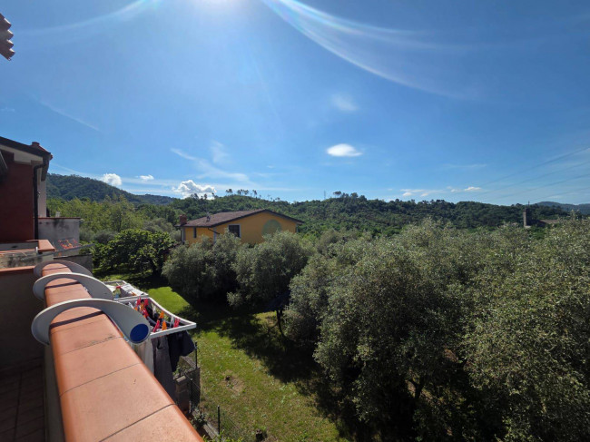 Villette a schiera in vendita a Podenzana