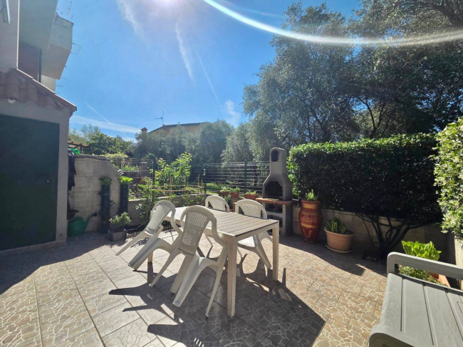 Villette a schiera in vendita a Podenzana