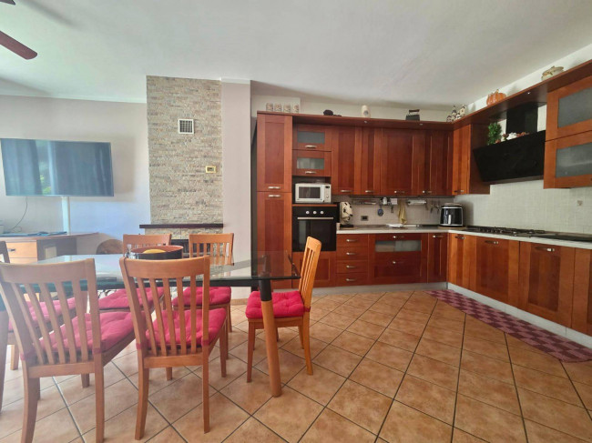 Villette a schiera in vendita a Podenzana