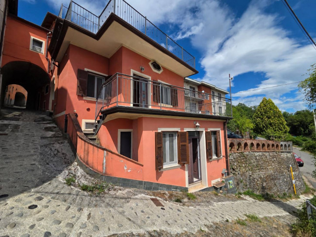 Appartamento in vendita a Tresana
