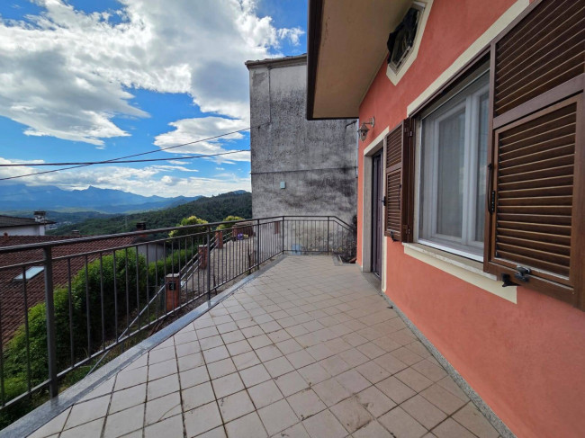 Appartamento in vendita a Tresana