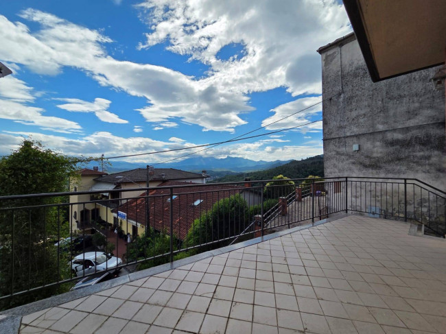 Appartamento in vendita a Tresana
