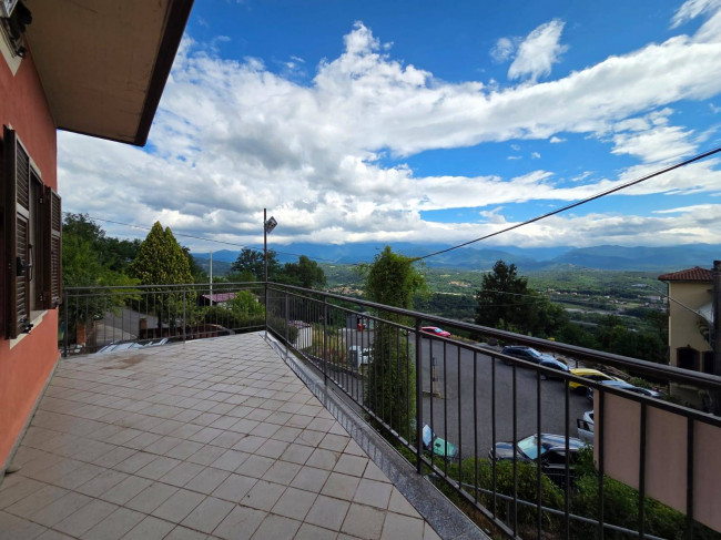 Appartamento in vendita a Tresana