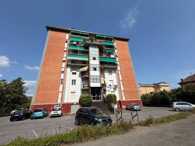 Appartamento in vendita a Follo