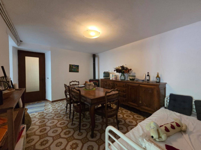 Villette a schiera in vendita a Podenzana