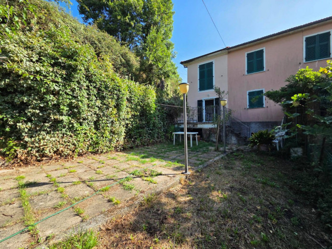 Villette a schiera in vendita a Podenzana
