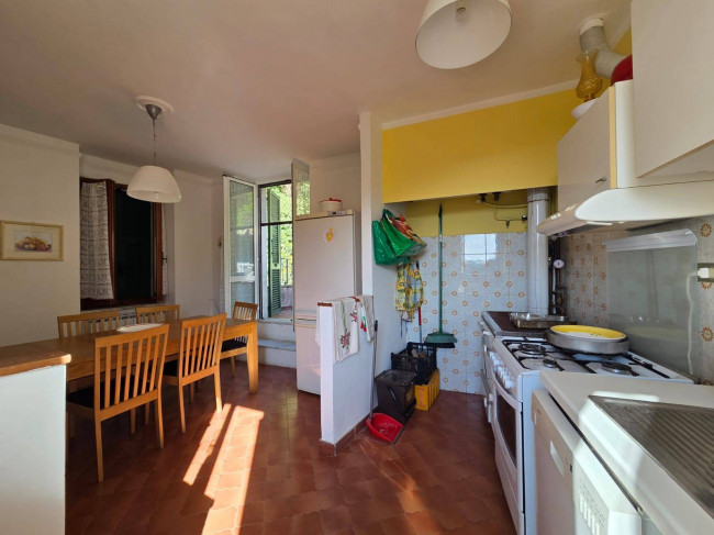 Villette a schiera in vendita a Podenzana