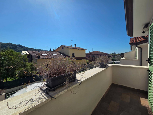 Villette a schiera in vendita a Aulla