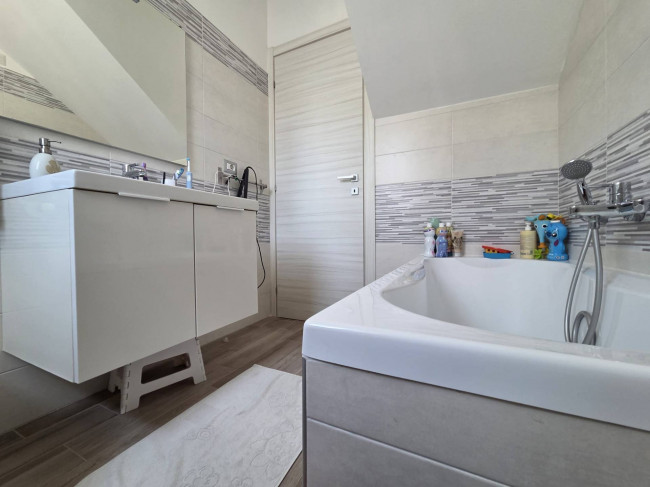 Villette a schiera in vendita a Aulla