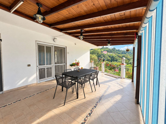 Villette a schiera in vendita a Vezzano Ligure
