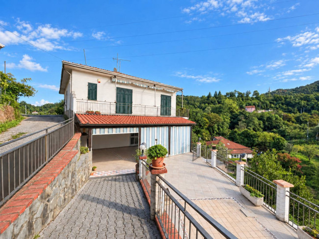 Villette a schiera in vendita a Vezzano Ligure