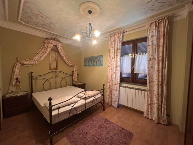 Casa singola in affitto a Riccò del Golfo di Spezia