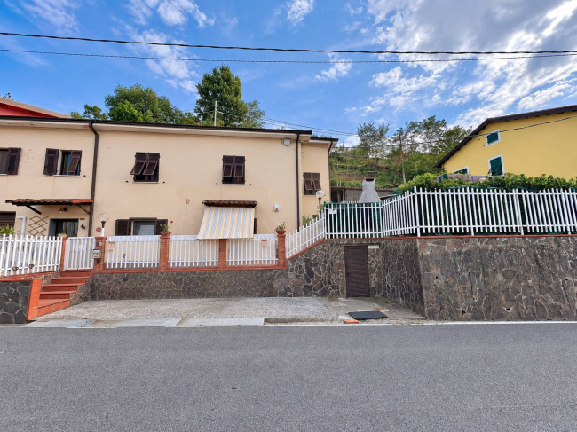 Villette a schiera in vendita a La Spezia