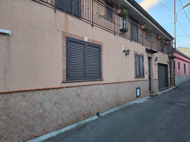 Semindipendente in vendita a Catania