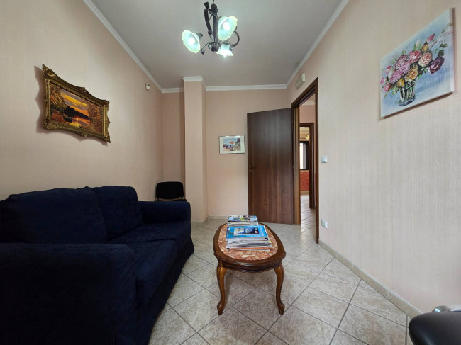 Semindipendente in vendita a Catania