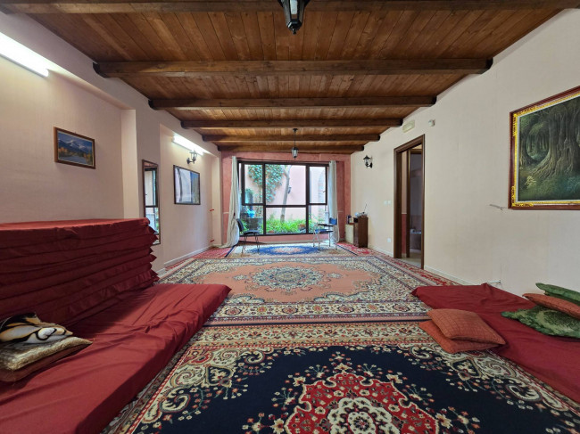 Semindipendente in vendita a Catania