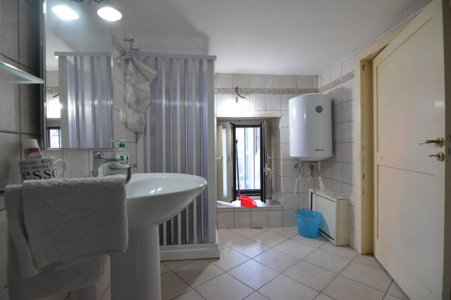 Appartamento Quadrilocale in affitto a Catania