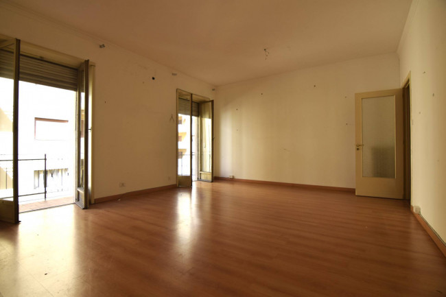 Appartamento Quadrilocale in affitto a Catania