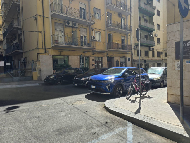Appartamento Quadrilocale in affitto a Catania