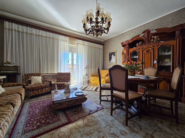 Appartamento Quadrilocale in vendita a Siracusa