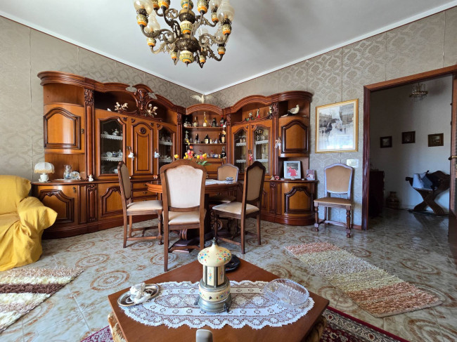 Appartamento Quadrilocale in vendita a Siracusa