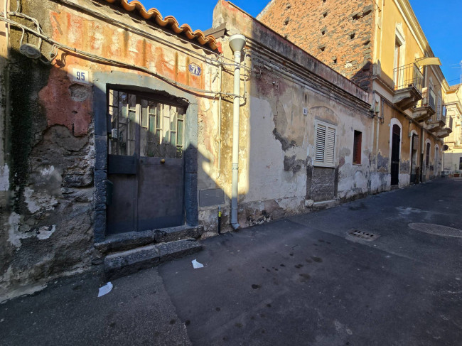 Casa singola in vendita a Catania
