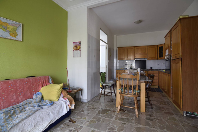 Appartamento Quadrilocale in vendita a Gravina di Catania