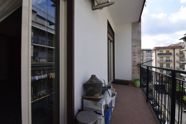 Appartamento Quadrilocale in vendita a Gravina di Catania