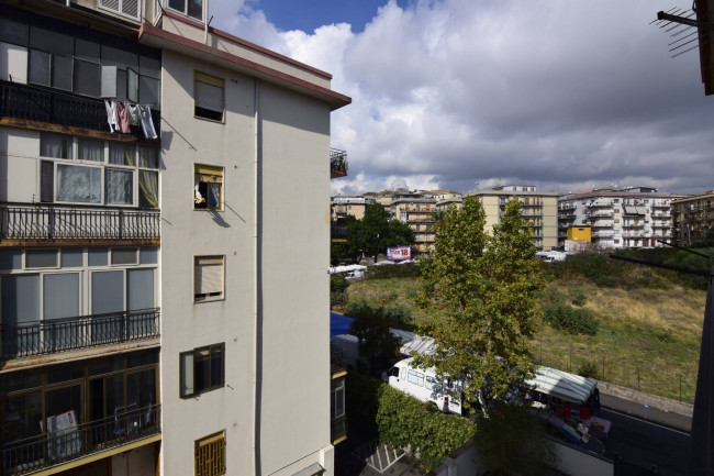 Appartamento Quadrilocale in vendita a Gravina di Catania