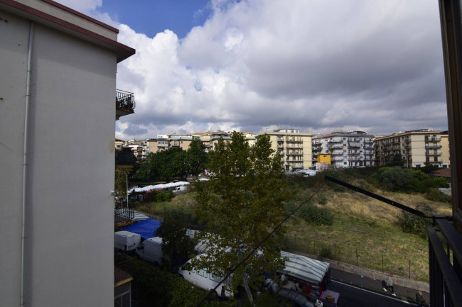 Appartamento Quadrilocale in vendita a Gravina di Catania