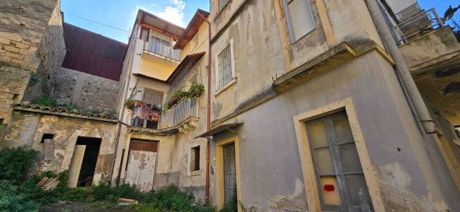 Casa singola in vendita a Lentini