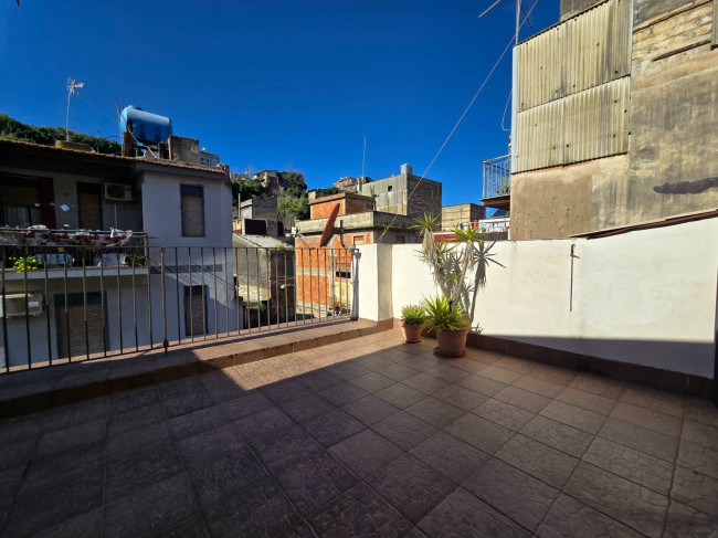 Casa singola in vendita a Lentini