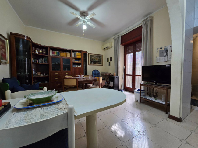 Appartamento Quadrilocale in vendita a Catania