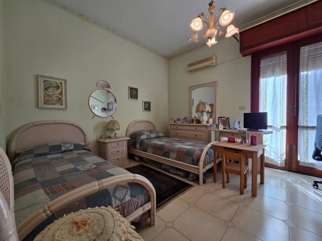 Appartamento Quadrilocale in vendita a Catania