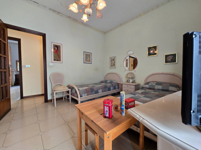 Appartamento Quadrilocale in vendita a Catania