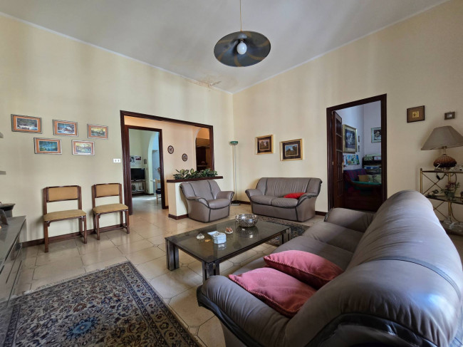 Appartamento Quadrilocale in vendita a Catania