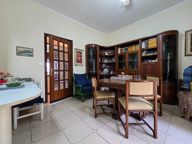 Appartamento Quadrilocale in vendita a Catania