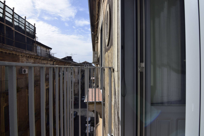 Appartamento Quadrilocale in vendita a Catania